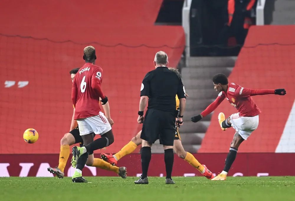  亚特兰大补时绝杀佛罗伦萨延续不败纪录  